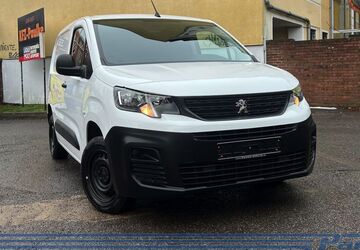 Peugeot Partner 22.877 km 11.990 &euro; Berlin - Pankow 13187