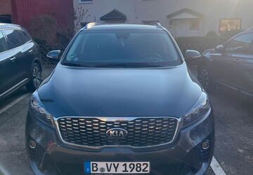 Kia Sorento 94.000 km 3.000 &euro; Berlin 12207