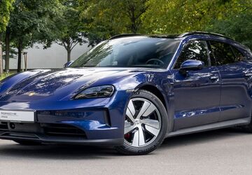 Porsche Taycan 18.720 km 92.930 &euro; Berlin 10587