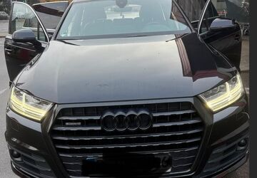 Audi Q7 96.000 km 45.900 &euro; Berlin 12683
