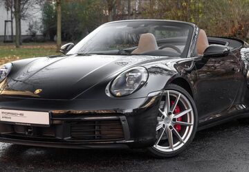 Porsche 992 10.861 km 166.930 &euro; Berlin 10587
