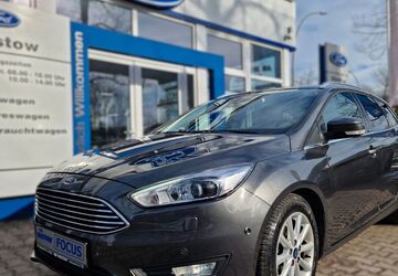 Ford Focus 73.000 km 12.690 &euro; Berlin 13509