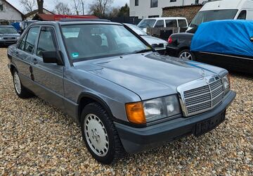 Mercedes-Benz 190 275.369 km 2.790 &euro; Rüdersdorf OT Tasdorf 15562