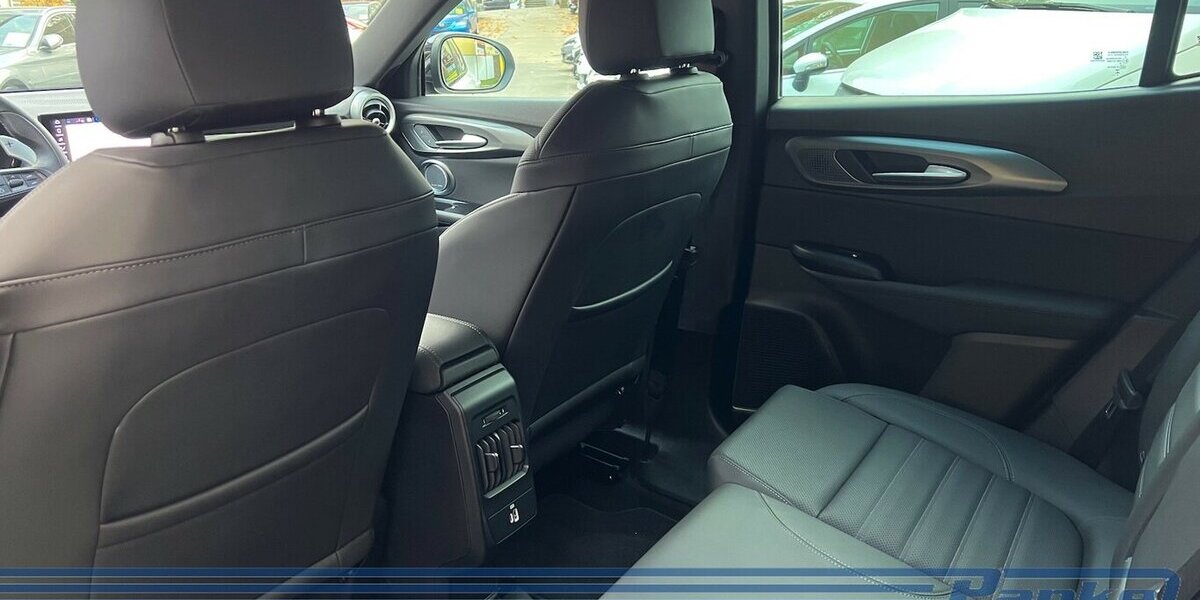 Alfa Romeo Tonale Veloce 1.3 VGT Plug-In-Hybrid Q4*H/K*360° 26.438 km 27.990 &euro; Berlin 13187