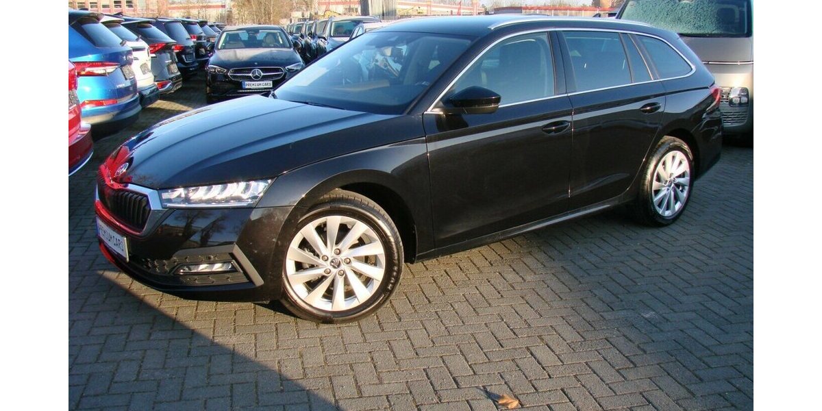 Skoda Octavia 2.0TDI Selection LED Tempomat Spurhalteass 56.838 km 23.980 &euro; Falkensee 14612