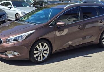 Kia ceed / Ceed 145.600 km 8.490 &euro; Berlin 12247