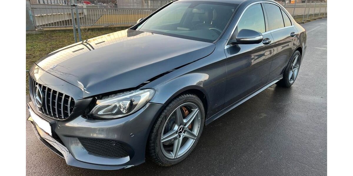 Mercedes-Benz C 250 278.000 km 11.500 &euro; Berlin 12057