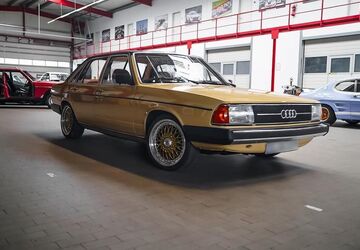 Audi 100 113.000 km 13.900 &euro; Berlin 12353