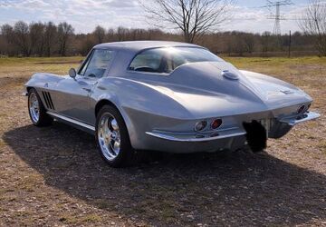 Corvette C2 57.000 km 99.500 &euro; Berlin 14167