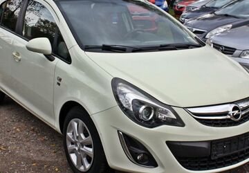 Opel Corsa 108.000 km 4.999 &euro; Berlin 13057