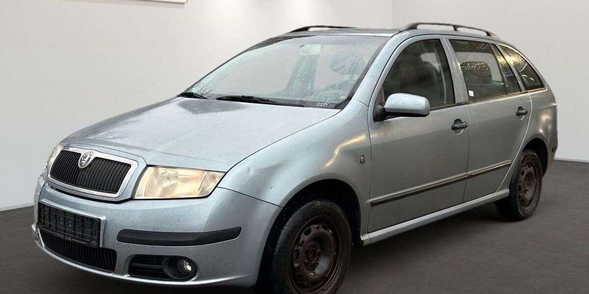 Skoda Fabia 235.594 km 699 &euro; Berlin 12681