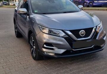 Nissan Qashqai 93.400 km 18.800 &euro; Berlin 13585