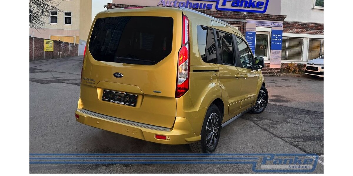 Ford Tourneo Connect Titanium*R-Cam*2-Schiebe*Pano* 169.849 km 9.990 &euro; Berlin 13187