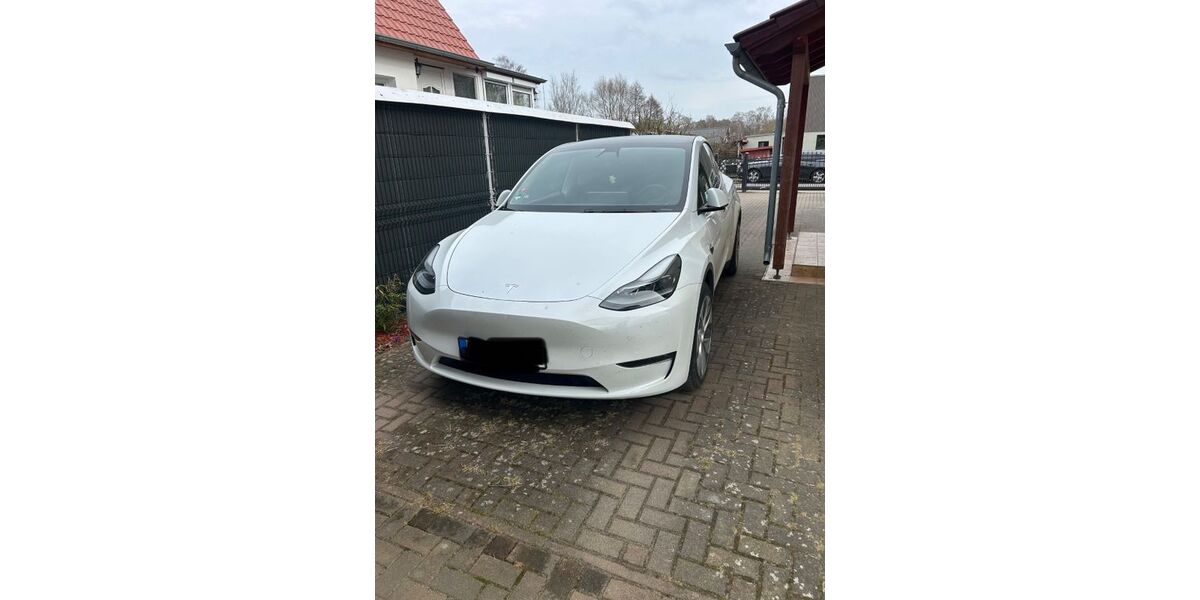 Tesla Model Y 36.800 km 38.000 &euro; Oranienburg 16515