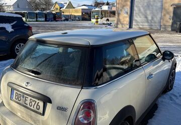 Mini ONE 107.000 km 4.150 &euro; berlin 13127