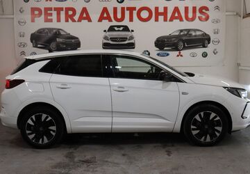 Opel Grandland (X) 61.000 km 19.999 &euro; Berlin 12099