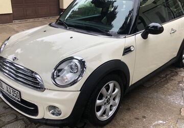 Mini Cooper D 149.852 km 5.900 &euro; Fredersdorf 15370