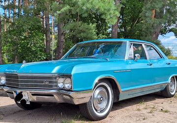 Buick Le Sabre 75.500 km 17.000 &euro; Bernau 16321