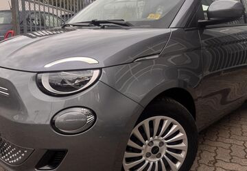 Fiat 500e 15.207 km 19.999 &euro; Berlin 13127