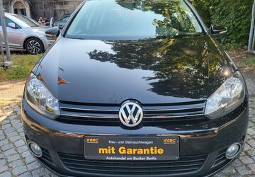 VW Golf 135.842 km 5.599 &euro; Berlin 13435