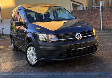VW Caddy 172.002 km 10.980 &euro; Berlin - Pankow 13187