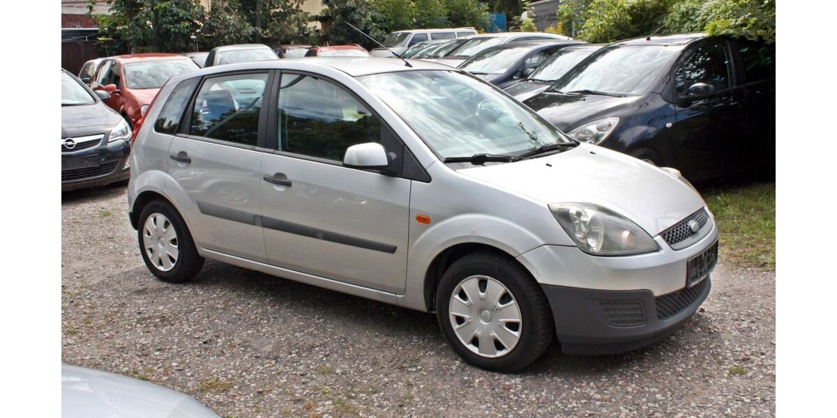 Ford Fiesta 174.700 km 1.399 &euro; Berlin 13057