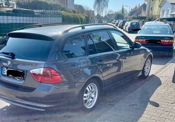 BMW 320 154.000 km 5.799 &euro; Berlin 12353