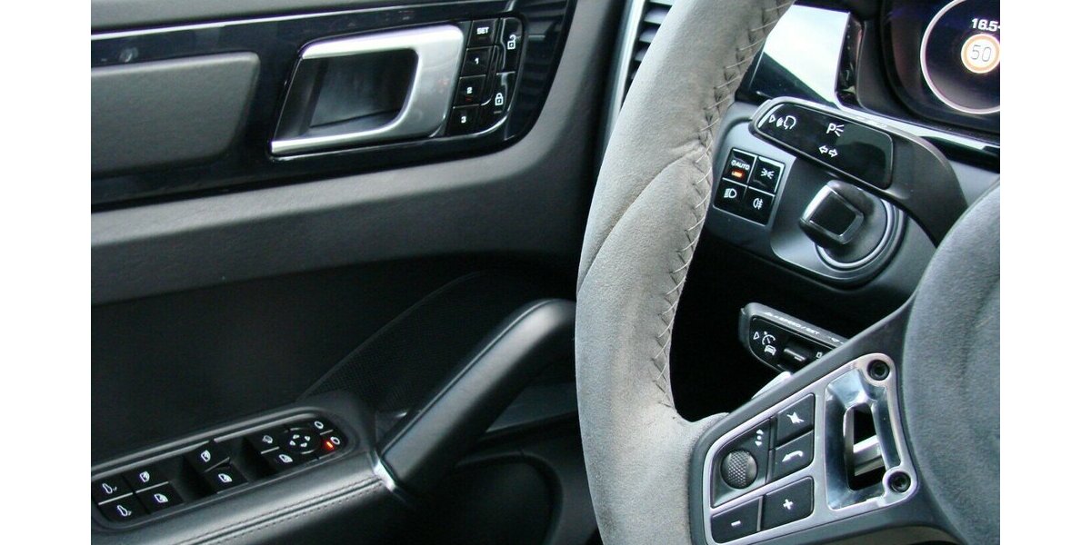 Porsche Cayenne Turbo TECHART Matrix Pano ACC Vierradlenku 79.356 km 79.980 &euro; Falkensee 14612