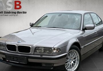 BMW 740 142.600 km 19.999 &euro; Berlin 12055