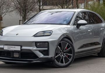 Porsche Macan 12.930 km 109.930 &euro; Berlin 10587