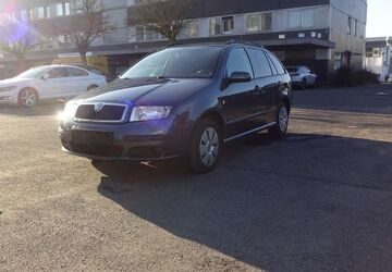Skoda Fabia 168.000 km 2.500 &euro; Berlin 12249