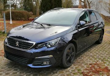 Peugeot 308 116.150 km 12.500 &euro; Berlin 12205