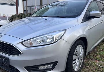 Ford Focus 118.781 km 3.499 &euro; Berlin 12249