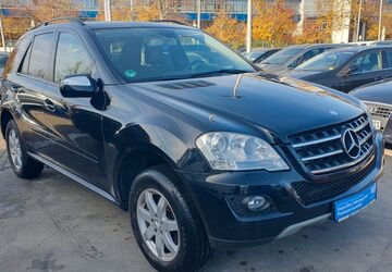 Mercedes-Benz ML 280 315.000 km 6.990 &euro; Berlin 12681