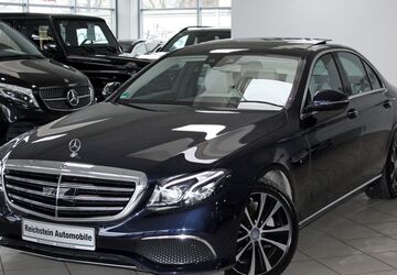 Mercedes-Benz E 300 66.821 km 33.980 &euro; Berlin 13359