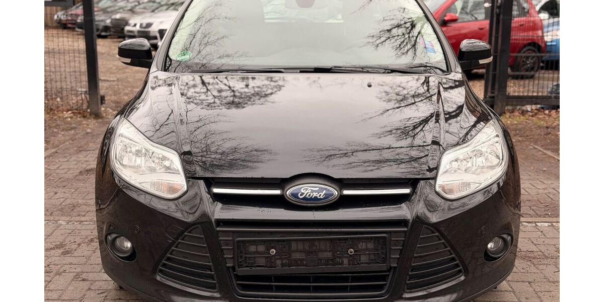 Ford Focus 269.000 km 3.999 &euro; Berlin 12347