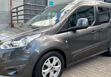 Ford Tourneo Connect 122.749 km 10.480 &euro; Berlin 13353