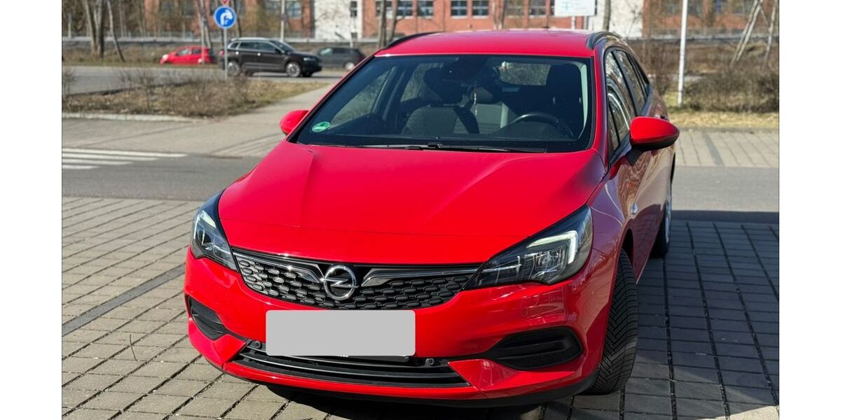 Opel Astra 108.581 km 12.300 &euro; Berlin 12687