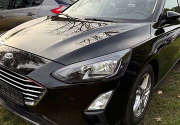 Ford Focus 146.880 km 9.890 &euro; Mahlow 15831