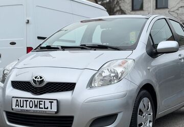 Toyota Yaris 76.500 km 5.890 &euro; Berlin 12623