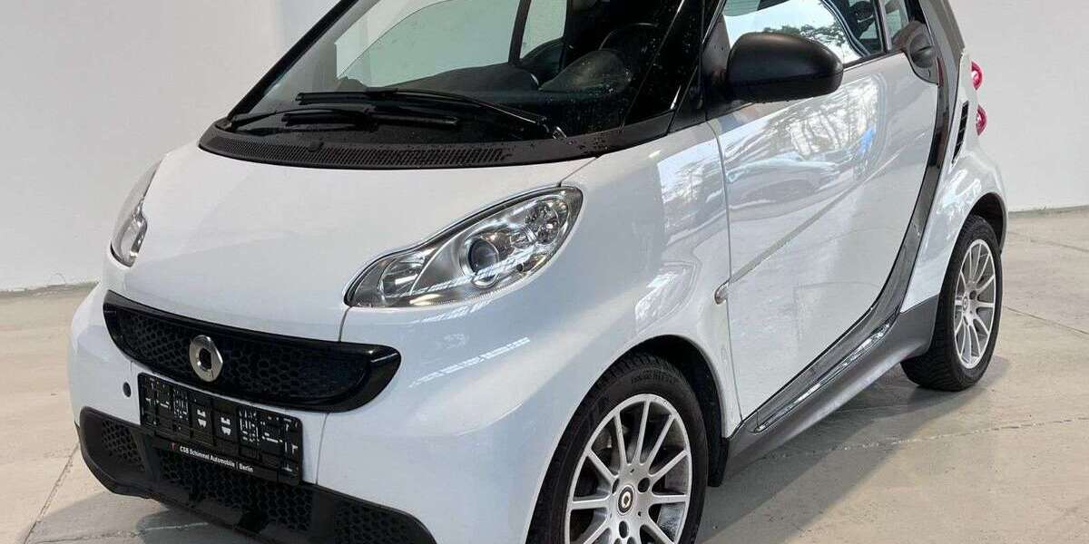 Smart forTwo 73.422 km 5.500 &euro; Potsdam-Drewitz 14478