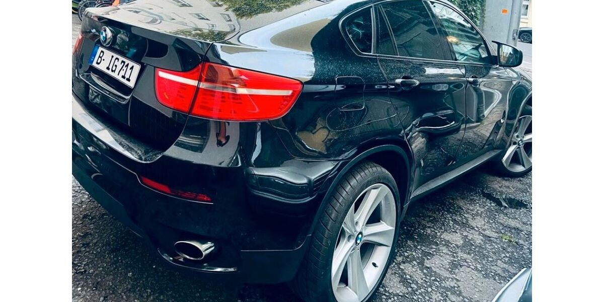 BMW X6 235.000 km 13.500 &euro; Berlin 10829
