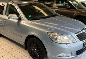 Skoda Octavia 182.000 km 5.490 &euro; Berlin 12349