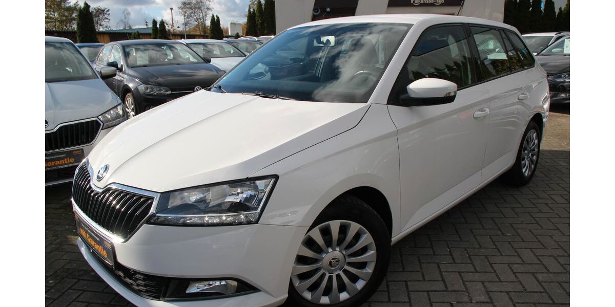 Skoda Fabia 83.811 km 11.490 &euro; Falkensee 14612