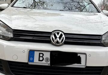VW Golf 119.000 km 7.900 &euro; Berlin 10317