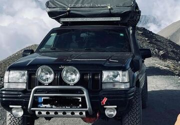 Jeep Grand Cherokee 188.517 km 10.500 &euro; Berlin 13051