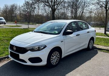 Fiat Tipo 38.500 km 10.900 &euro; Berlin 13057