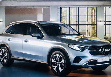 Mercedes-Benz GLC 300 38.280 km 51.200 &euro; Berlin 10961