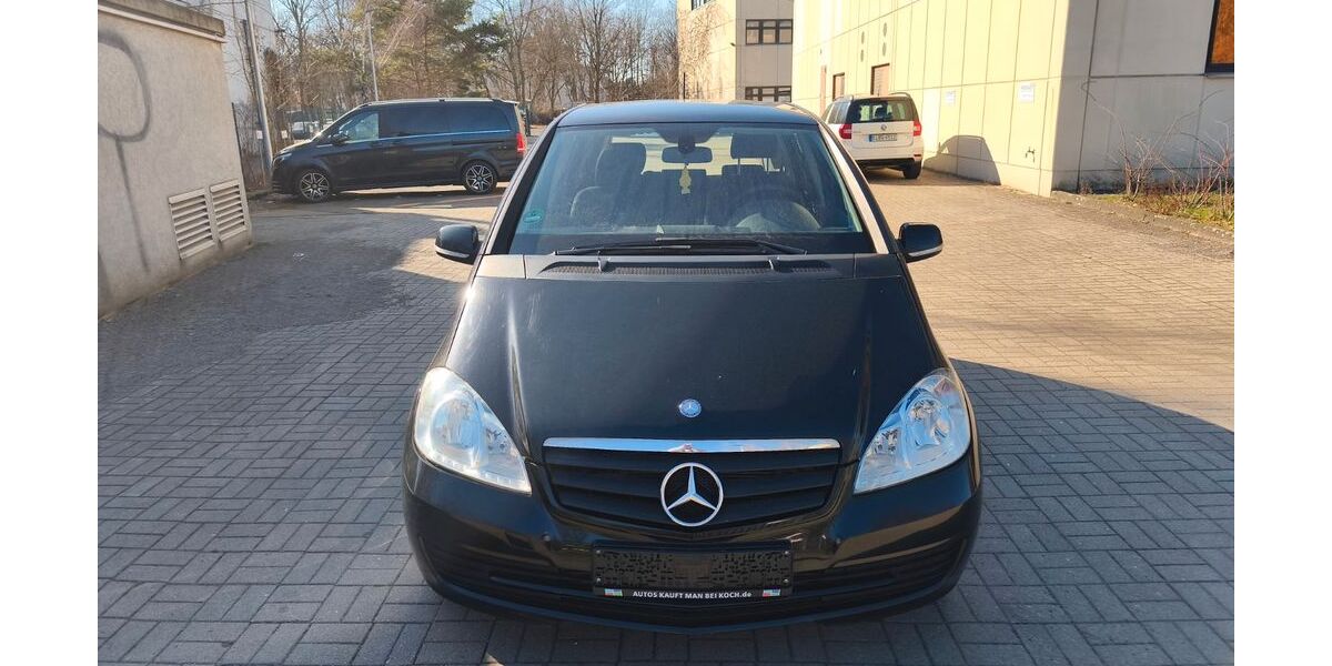 Mercedes-Benz A 180 174.465 km 4.499 &euro; Berlin 12349