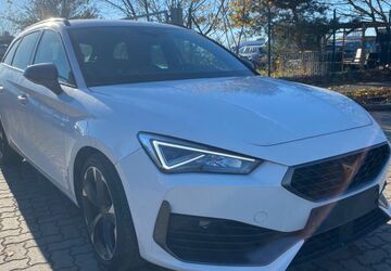 Cupra Leon 48.000 km 16.900 &euro; Mittenwalde 15749
